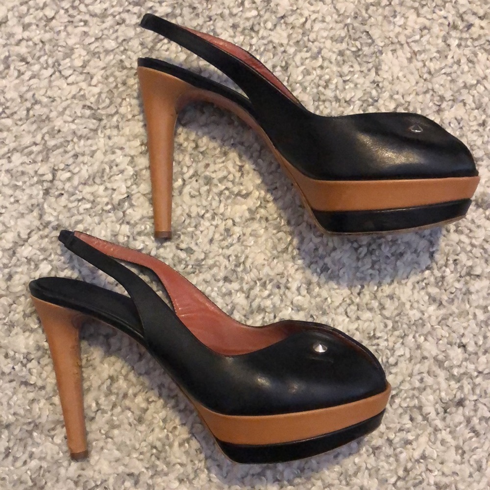 Guillaume Hinfray Black Slingback Pumps